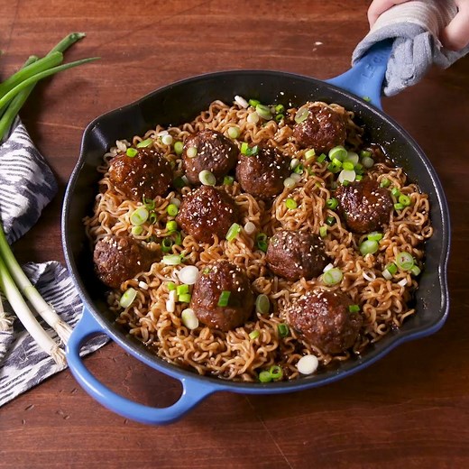 Mongolian Meatball Ramen > spaghetti 'n meatballs. Full recipe: http://dlsh.it/BMz2NS2 | Delish