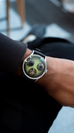 Le Dôme Tourbillon photography & video by @skyedial Time, elevated. Le Dôme Tourbillon is built around a singular idea: time should rise, not sit flat. Beneath its curved sapphire dome, the dial becomes a landscape—layered, dimensional, alive. Floating hour and minute indications arc across the surface like constellations, while at six o’clock, the tourbillon turns endlessly, anchoring the composition with mechanical gravity. Every element is suspended in balance, drawing the eye inward, then ba