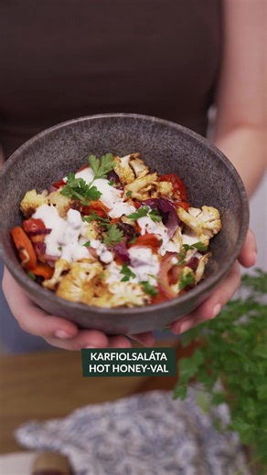Ropogós karfiolsaláta Hot Honey-val az Air Fryerben
