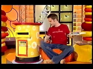 CBBC Two continuity - Monday 10th December 2001 (3)