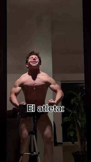 Adrian Gordillo IFBB Pro Gym Bodybuilding