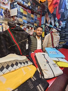 1.6K reactions · 146 shares | শীতের লাস্ট মিনিটের মেলায় জ্যাকেট, হুডি ১পিস কিনুন হোলসেলে Call : 6290560508 / 7449448910 | Digital Tutorial | Facebook