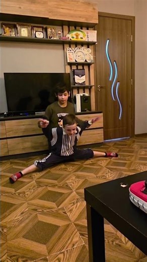 First Front rsplit პირველი შპაკატი #karate