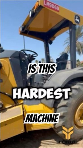 How to operate a skip loader. #dirtwork #johndeere #skiploader #operater