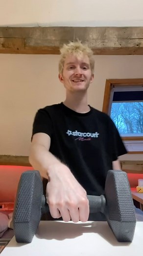 THOMAS LATOUR on Instagram: "Bon après c’est le début… #musculation #altere"