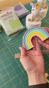 🌈✨ Sculpted from Saracino Pasta Model by @tatyana_and_her_fancy_cakes , our rainbow brings smooth perfection to brighten your cake! 🌈✨ #SaracinoMagic #Fondant #RainbowDreams #ModellingPaste | Saracino