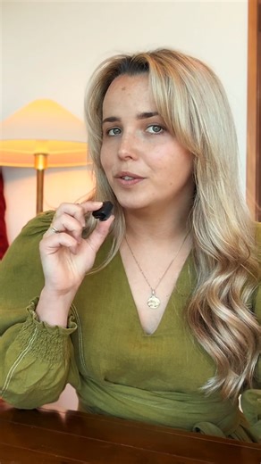 Sewing Patterns by Freedom on Instagram: "This one is subtle but makes a huge difference… Secret #3 (check my page for 1&2) Don’t use the same hem on all your fabric types!! Oh the difference a good hem makes to the finish look of your outfit 🫣 Different hems ABSOlutely suit different fabric weights. Have a look at the below and make sure in your next sewing project swap out the hem for the technique that most suits that fabric… save for when you next go to sew a hem x ✨Lightweight fabric ✨ (si