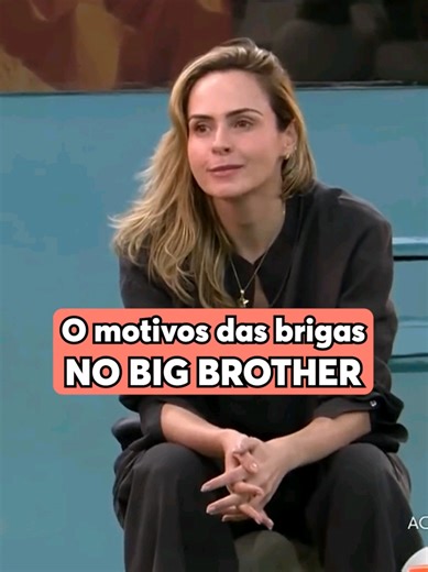 No BBB, ninguém surta “do nada”. O surto é construído. Você não está vendo só briga por louça ou por um comentário torto. Você está vendo pessoas vivendo sem tempo, sem pausa e sem saída. A casa é feita pra manter o corpo em alerta constante: luz, cor, barulho, exposição. Dormir mal vira regra. Descansar de verdade não existe. E quando o cérebro não descansa, ele para de filtrar. Some isso a um convívio forçado, onde você não pode se afastar de quem te irrita, não pode ficar sozinho quando preci