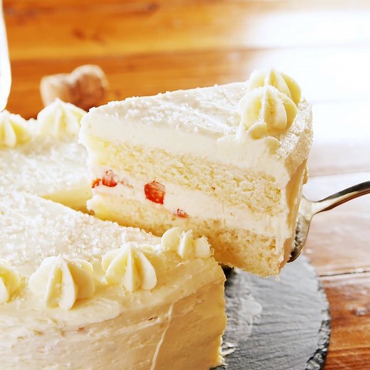 Champagne Cake is the ULTIMATE party dessert 🥂 Full recipe: http://dlsh.it/1ToZT7l | Delish