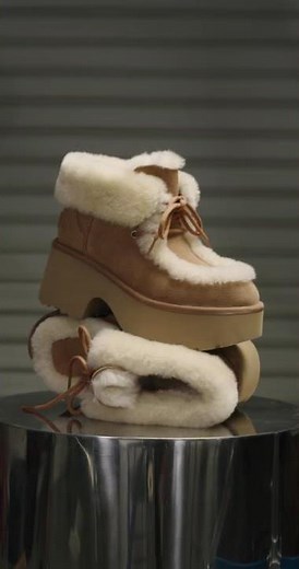 Lights, camera, action. 🎥 Time for the Esmee Lace Up’s close up. #UGG