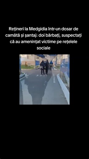 Rețineri la Medgidia într-un dosar de camătă și șantaj: doi bărbați, suspectați că au amenințat victime pe rețelele sociale #FocusPress #stiri #Medgidia #politie