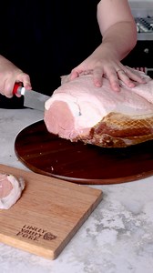 Planning on enjoying a beautiful Linley Valley Pork ham for Christmas? Here’s our top carving tips 🔪 - Use a large sharp knife to slice - Gently cut around the bone to release the meat and continue to follow the bone as you use up your ham - Trace the edge of the skin with a sharp knife and release the skin with your hand - Keep the skin on! It will allow for better storage and stop your ham from drying out - Store in a ham bag | Linley Valley Pork