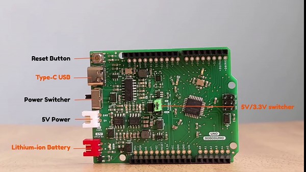 Uno Rev3 with USB Cable, USB-C, Battery Charger, 5V/3.3V Switchable, Arduino-Compatible