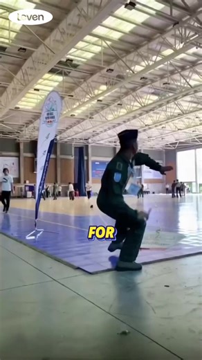 Replying to @Ryder Perfect choice for both kids and adults! #origami #origamitutorial #paperplanes #fyp #kidstoys