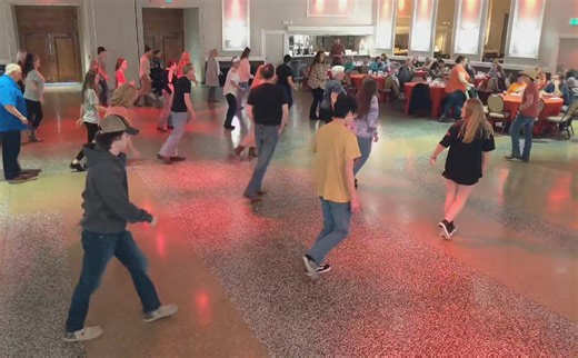 Monday night line dancing at Richlin Ballroom in Edgewood MD with Ray Muller and Jen Z. The dance is Sexy Mona Lisa choreographed by Niels Poulsen. Music is Acapulco by Jason Derulo. #linedancing #linedance #jasonderulo | Dora and Gary's Line Dancing Page