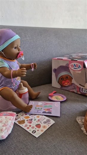 Bianca | Content creator on Instagram: "The New Baby Born range is here! Starter kit: It includes baby Eva and all her accessories to make playtime more realistic. Water revealing plate and potty, spoon, birth certificate, pacifier, a nappy, matching bracelets and stickers to customize her little world. Pinplay Bib: Includes pins and "food" catching bib (words from my 3 year old). Changing bag: Spacious and comes with pins, a changing mat and a nappy. Nappies Absorbent, soft and easy to use come