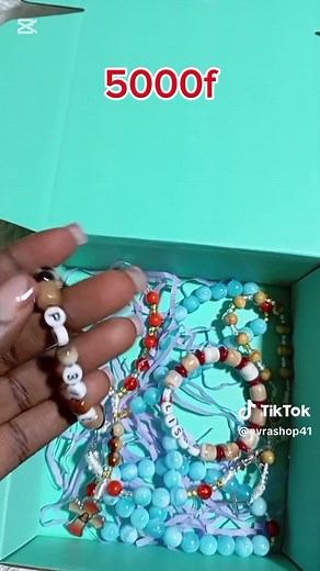 Cadeaux Personnalisés pour Baptême