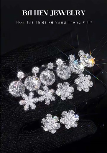 🔷HOA TAI KIỂU🔷V417🔷 ✨ Thiết kế tinh tế –phong cách tiểu thư nhẹ nhàng ✨ Phù hợp đeo hằng ngày& đi tiệc, tôn nét trẻ trung và thanh lịch 🔷SANG TRỌNG & CAO CẤP🔷