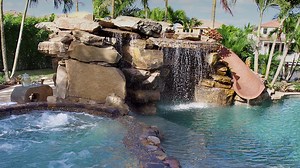 Insane Pools: Off The Deep End