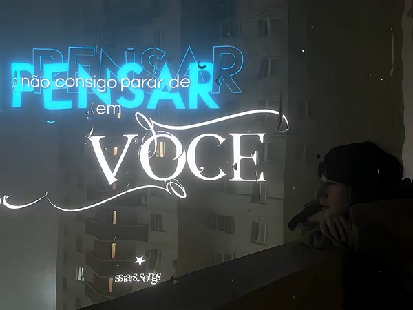 a lua...#lyrics #music #fy #sstarsongs٭