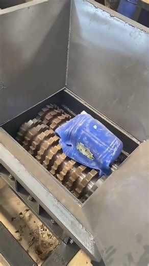 Transform Plastic Buckets into Shreds - DIY Shredder Hack