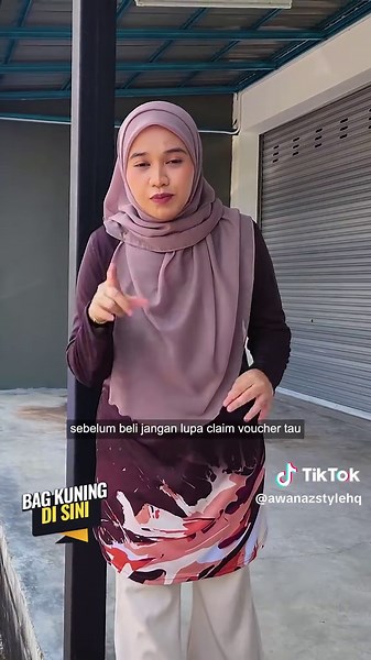 Rekomendasi Baju Loose Sopan untuk Wanita