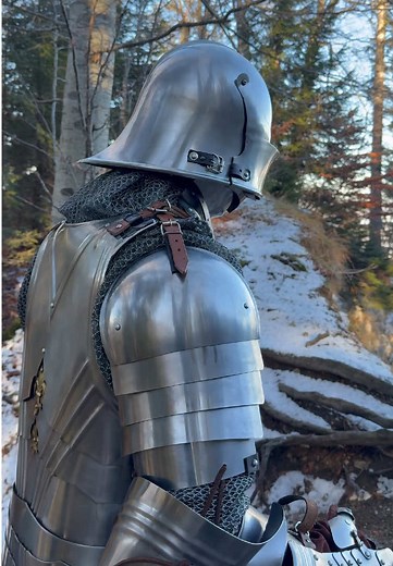 Exploring Neuschwanstein Castle's Medieval Charm