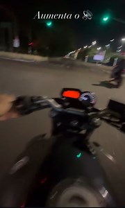 Sube el volumen y disfruta… | Stunt Motos