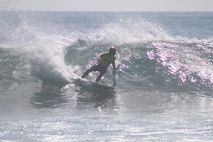 Kelly Slater Makes History at Hurley Pro