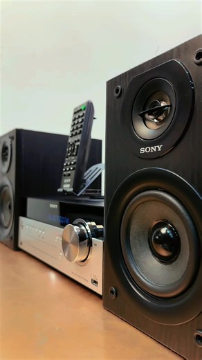 Loa Bluetooth Kim Cương Đen của Sony: Âm Thanh Chất Lượng