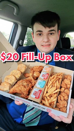 KFC $20 Fill-Up Box Food Review: Tasty Chicken & Sides!