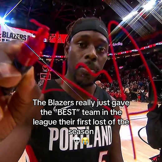 Blazers Hand First Loss to League's Best Team