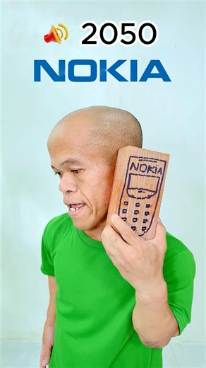 IPhone, Nokia, Android 2050 📞2️⃣0️⃣5️⃣0️⃣