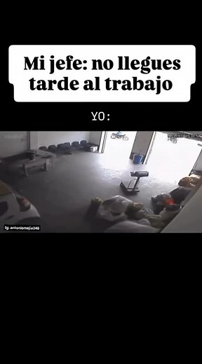 Juan Antonio Mejia Menacho on Instagram: "Ya llegué jefe 😎🫠😂 #risas #divertido #pendejadas #reels #foryou #parati #purasmamadas #gracioso #fyp #humor #meme #memes #music #morros #bro #viral #compa #hombres #jajaja #panas #jefe"