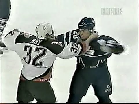 Tie Domi vs Rob Ray Round 10 & 11