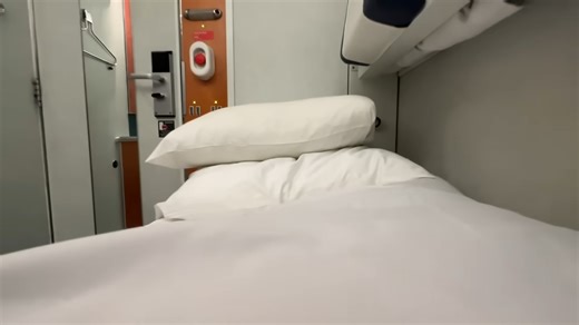 This is what a private room looks like on Canada’s overnight sleeper train