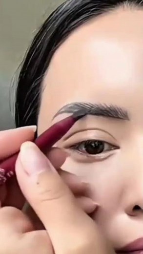 ✨ "Perfectly Shaped Brows in Minutes | Easy Eyebrow Pencil Tutorial ✨"