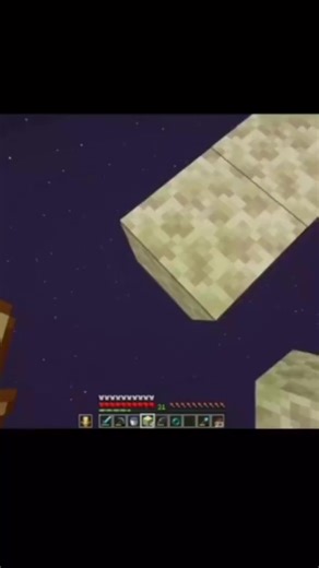 It's a trick, the pearl stays on trap door until someone touches it, and there water beneath it... #minecraft #mam #addonsmaker #minecraftbuilds #minecraftmemes #minecraftbuilding #mcpe | AddOns Maker