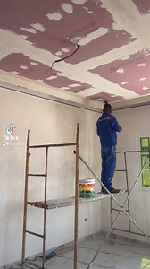 É ASSIM QUE SE FAZ 🙏🏾#Sofiasart7 #Teukubico7 #Éassimquesefaz #moldurasboiseries #placas3D CEO @fredericovicente7 | Projecto Sofias Art