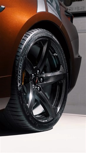 Our 2023 Zo6 is headed to @bringatrailer shortly. Do you love the color as much as us?! #zo6 #c8 #horsepower #clean #flatplanecrank #670hp #c8 | Bullet Motorsports Inc | Facebook