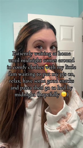 What is everyone else doing for nye?! #newyearseve #nye #stayinghomefornye