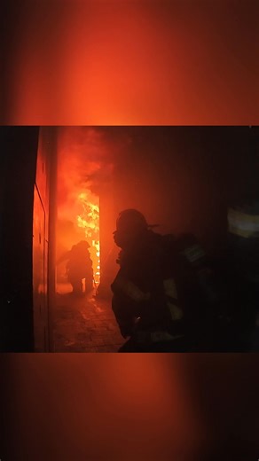 Firefighting demands more than muscle—it takes mindset. MissionCIT Fire Training combines simulation, skill, and strategy to prepare you for every call. Level up your department’s firefighting abilities! https://missioncit.com/firefighter-training/ | Missioncit