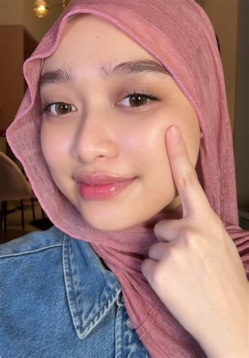 Get Glowing Skin with Cosrx Alpha-Arbutin Serum