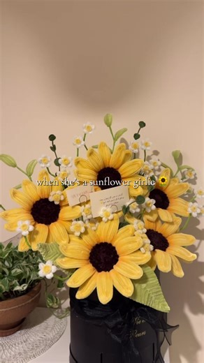 Everlasting Sunflowers Art Tutorial