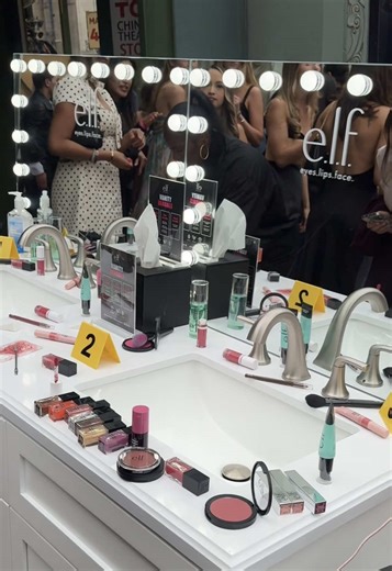 Come with me to my first @e.l.f. Cosmetics event 🎬 Thank you for having me, it was an incredible night 🍿 #elfcosmetics #influencerevent #losangelescalifornia