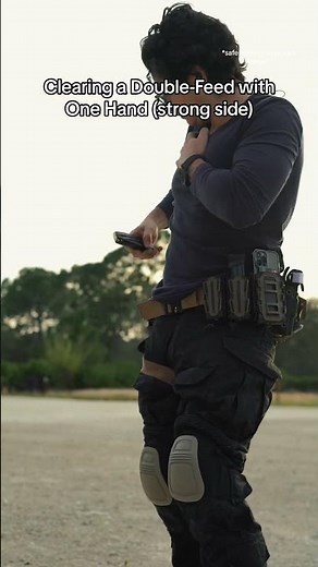 Clearing Double-Feed with one hand (strong side)