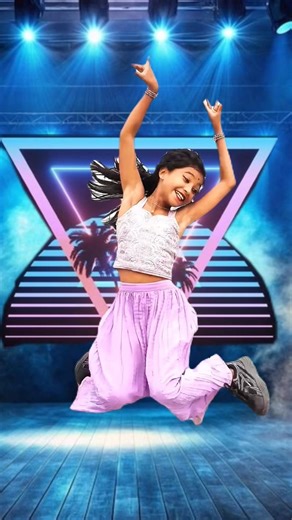 Wow! This Girl’s Expressions are Pure Gold ✨ | Tathaiya Tathaiya Remix Dance#shorts#dance#viralvideo