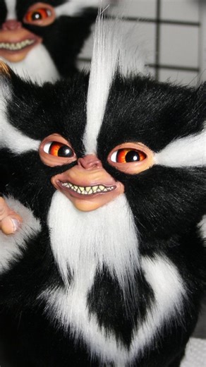 GREMLINS ART DOLLS on Instagram: "Halloween is approaching and it's the perfect time for the Mohawk to appear! 🖤 ⏸️ Sold! #gremlinscollection #gremlinsmovie #gremlins2 #gremlins #mohawk #mogwai #mygwai #artdoll #artdolls #arttoys #arttoy"
