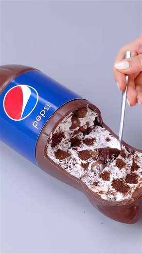 How to make a bottle shaped chocolate cake