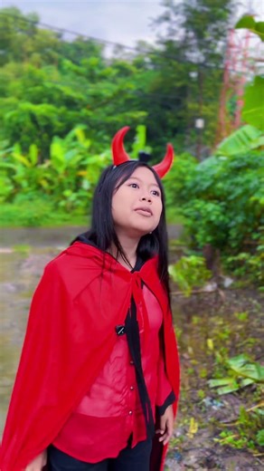 The red devil keeps causing trouble 😱